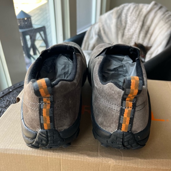 MERRELL MEN’S JUNGLE MOC SLIP ON SHOES IN GUNSMOKE 9.5 main image 4